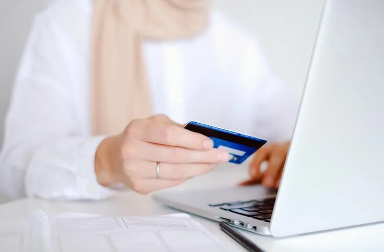 13 top reasons why consumers shop online